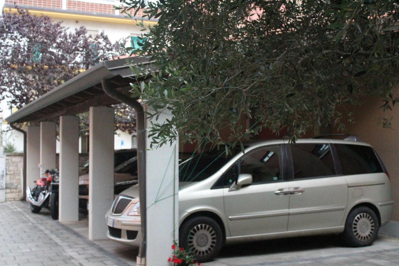 Villa Giulia غرادو المظهر الخارجي الصورة